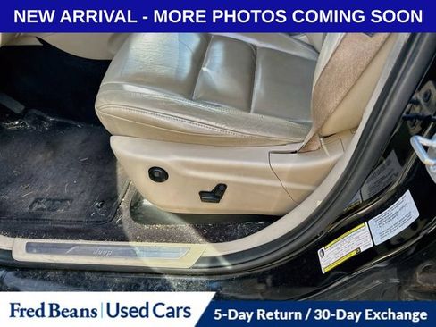 Used 2015 Jeep Grand Cherokee Limited AWD/4WD image 7