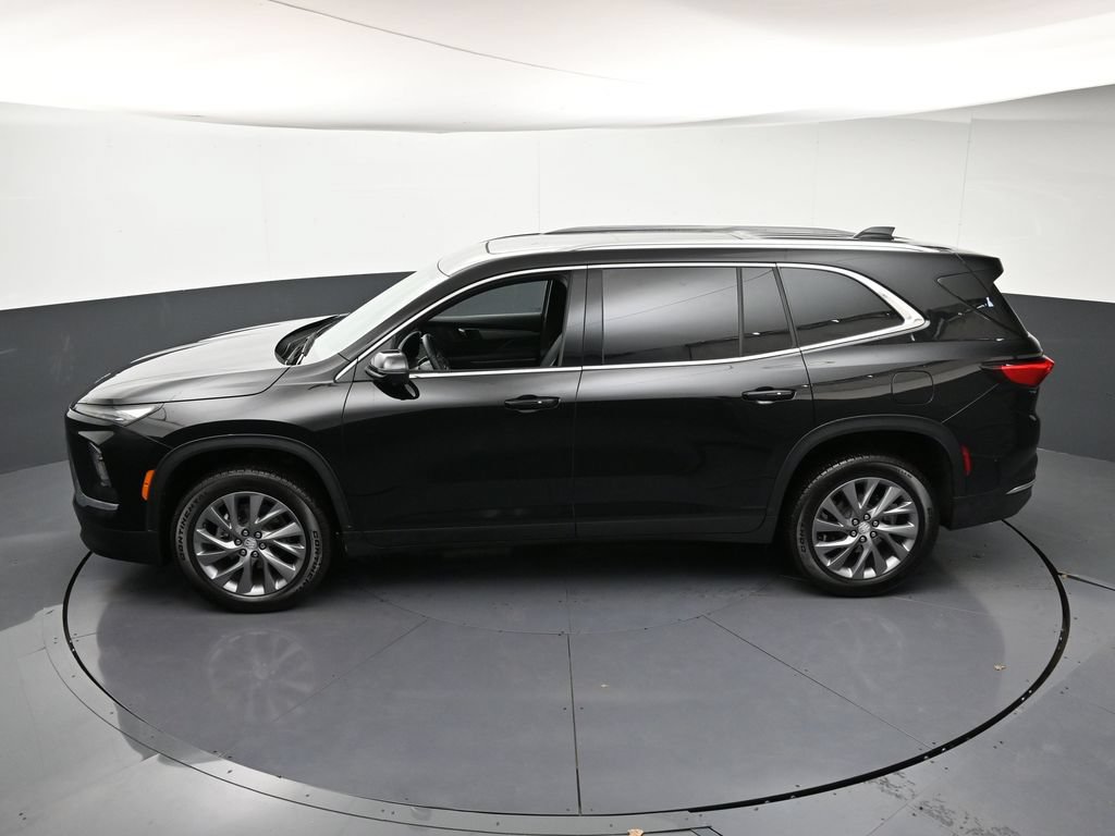 Used 2026 Buick Enclave Preferred w/ Power Package AWD/4WD image 17