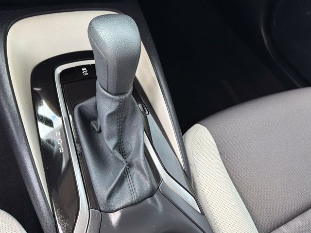 Used 2026 Toyota Corolla LE FWD image 25