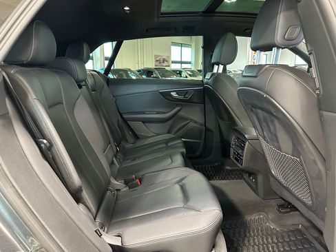 Used 2023 Audi Q8 Premium Plus w/ Premium Plus Package image 40