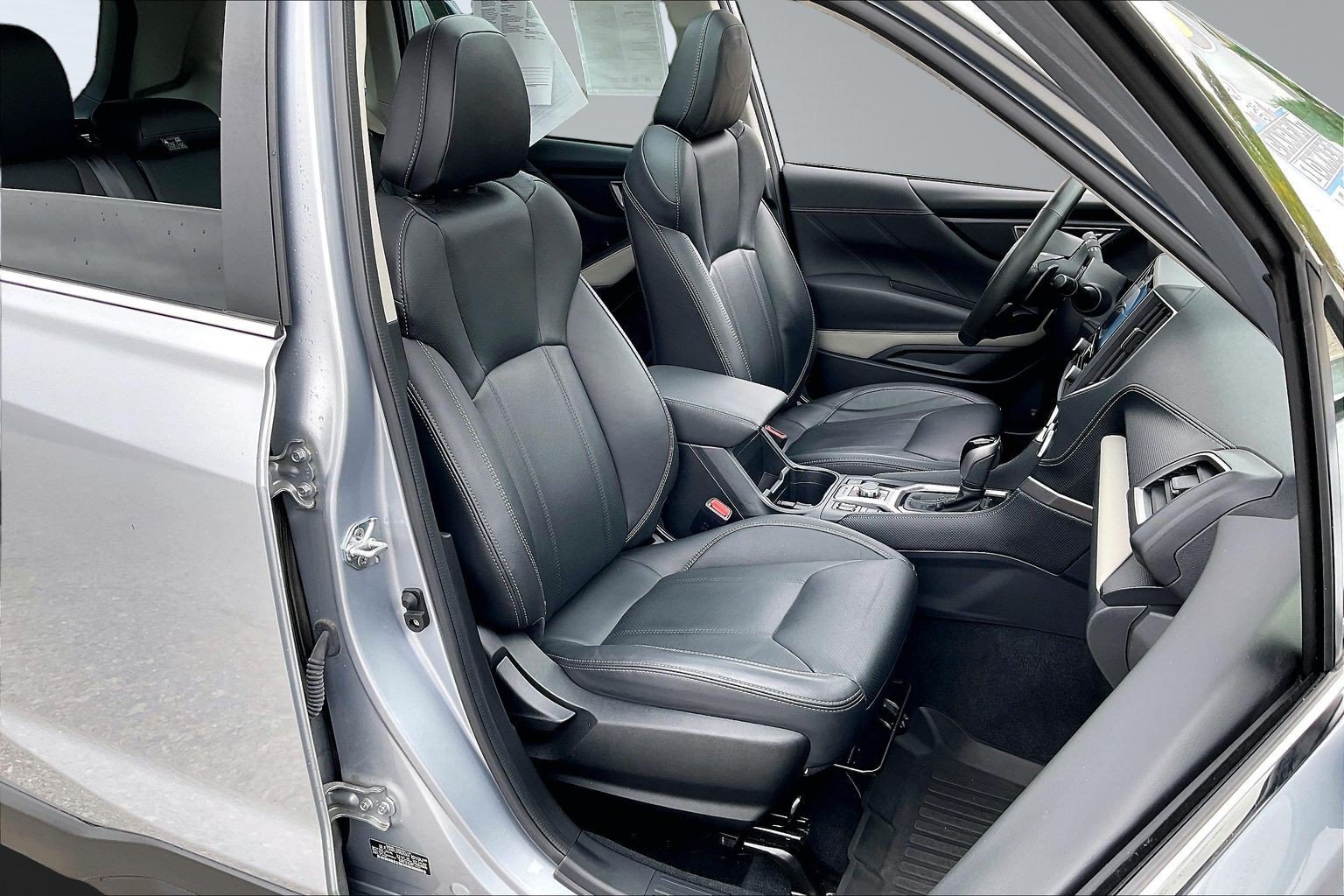 Certified 2023 Subaru Forester Limited AWD/4WD image 7