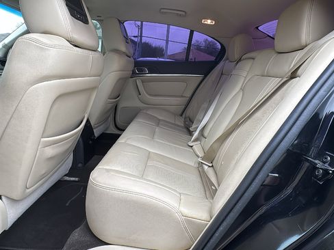 Used 2014 Lincoln MKS image 14