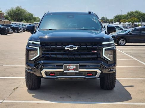 Used 2026 Chevrolet Tahoe Z71 w/ Z71 Off-Road Package AWD/4WD image 9