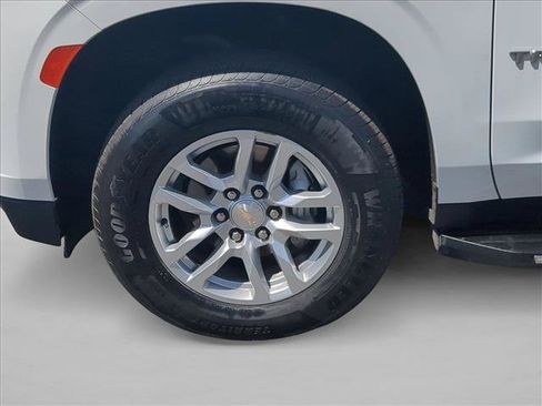 Used 2023 Chevrolet Tahoe LS AWD/4WD image 25