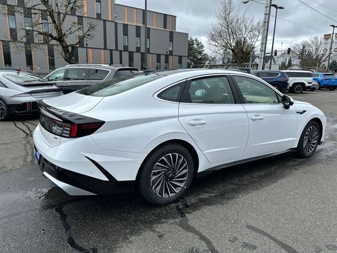 New 2026 Hyundai Sonata Limited image 6