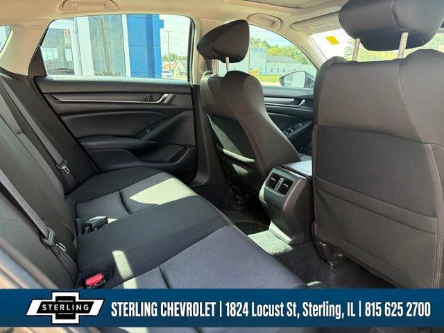 Used 2019 Honda Accord EX image 15