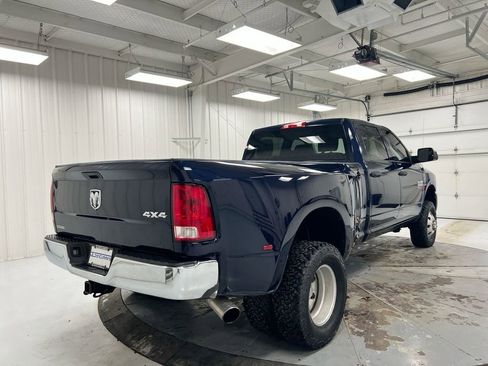 Used 2015 RAM 3500 Tradesman w/ Chrome Appearance Group AWD/4WD image 3