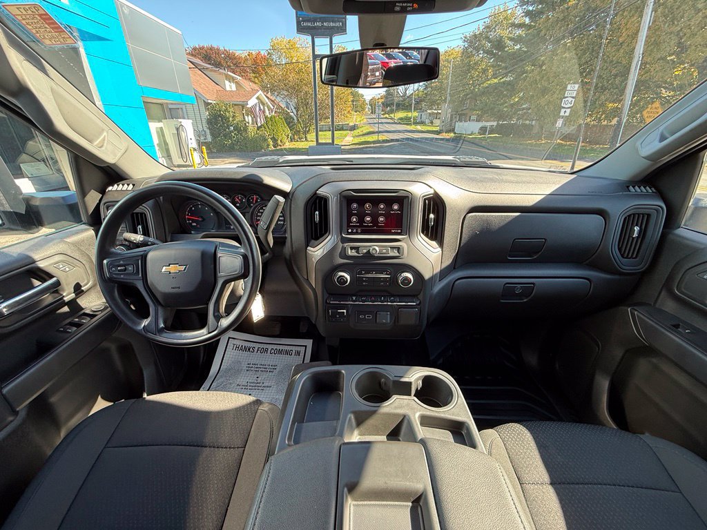Used 2022 Chevrolet Silverado 2500 W/T w/ Gooseneck/5TH Wheel Package AWD/4WD image 10