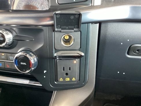 New 2025 Ford F150 Lariat w/ Equipment Group 501A Mid image 62