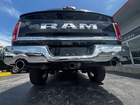 Used 2016 RAM 1500 4x4 Crew Cab Laramie Longhorn image 13