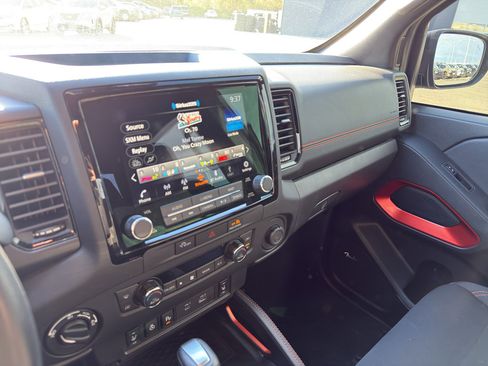 Used 2023 Nissan Frontier PRO-4X w/ Pro Convenience Package image 23