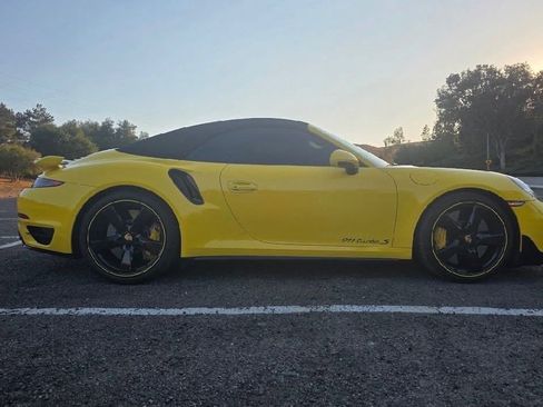 Used 2016 Porsche 911 Turbo S image 6