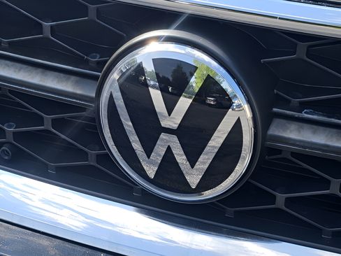 Certified 2022 Volkswagen Taos S w/ IQ Drive S Package FWD image 30