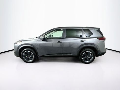 Used 2024 Nissan Rogue SV AWD/4WD image 4
