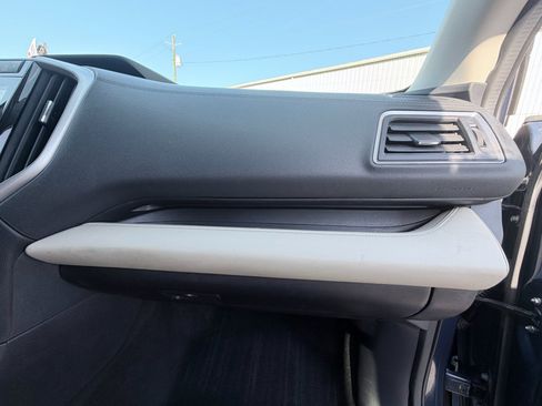 Used 2019 Subaru Ascent Touring w/ Popular Package #2 AWD/4WD image 21