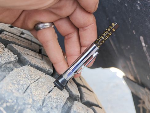 Used 2014 RAM 1500 Express image 30