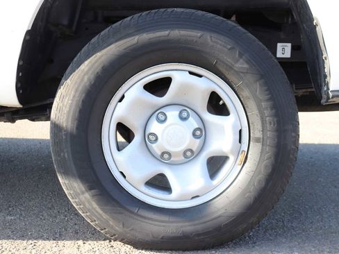 Certified 2021 Toyota Tacoma SR image 9