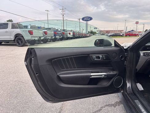Used 2020 Ford Mustang GT Premium w/ Black Accent Package RWD image 12