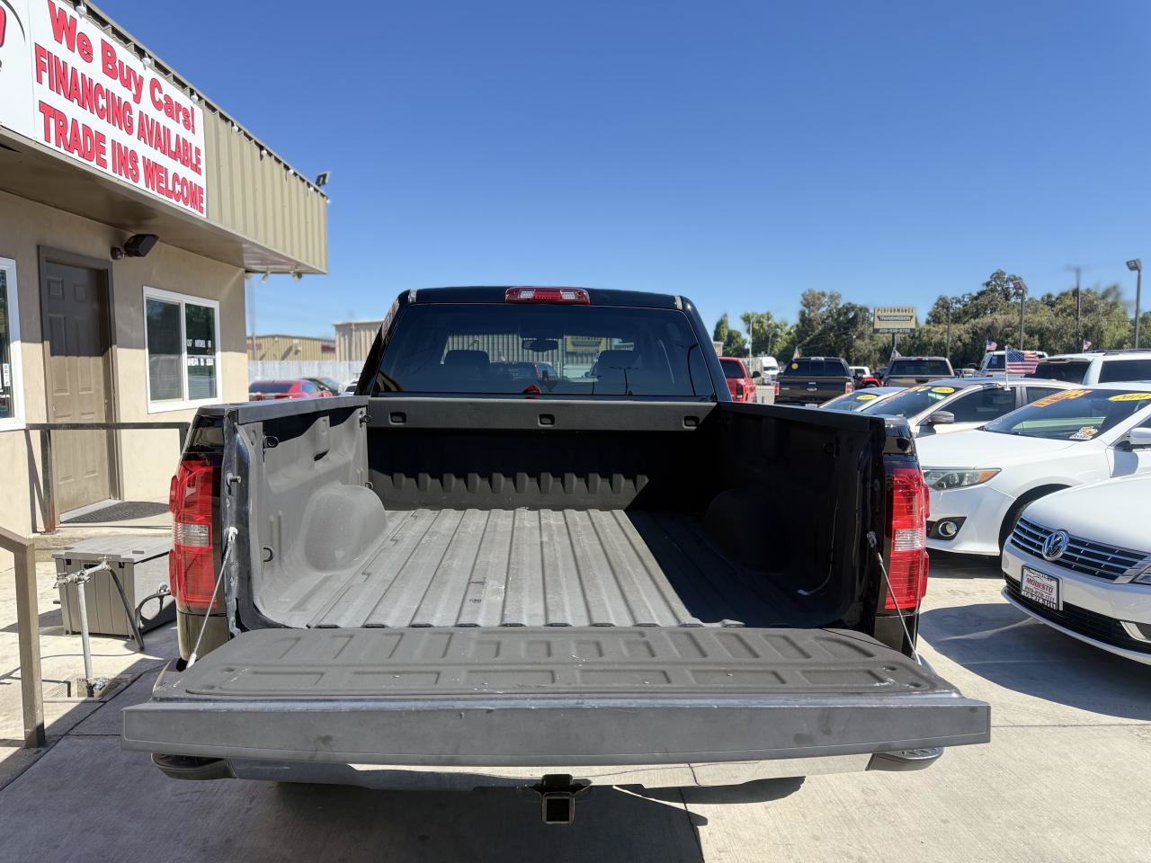 Used 2015 GMC Sierra 1500 SLT w/ SLT Crew Cab Value Package AWD/4WD image 5