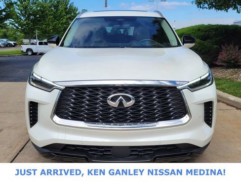 Used 2023 INFINITI QX60 Luxe w/ Vision Package AWD/4WD image 8