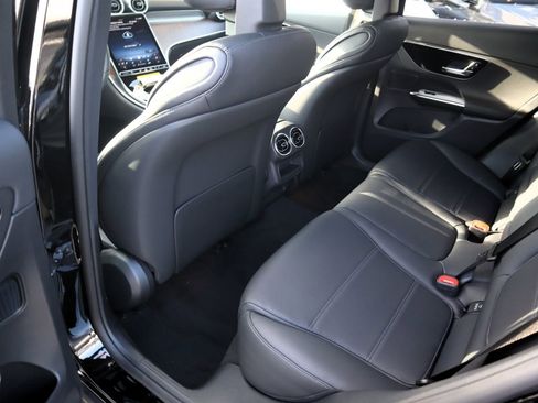 New 2026 Mercedes-Benz GLC 300 4MATIC image 10