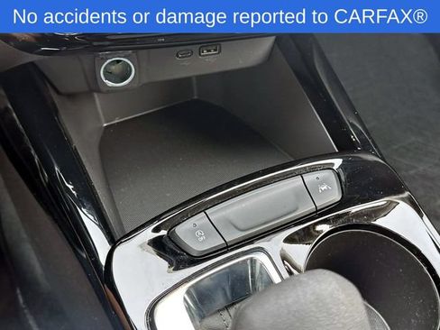 Certified 2024 Chevrolet Trax LT w/ Driver Confidence Package FWD image 28