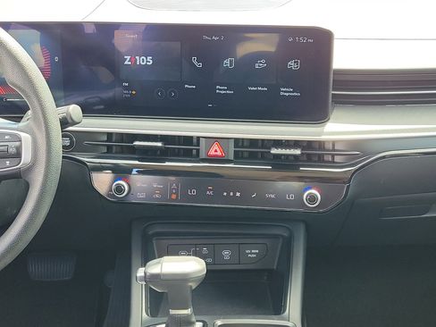 Used 2025 Kia K5 LXS image 19
