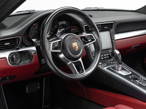 Used 2019 Porsche 911 Carrera image 20