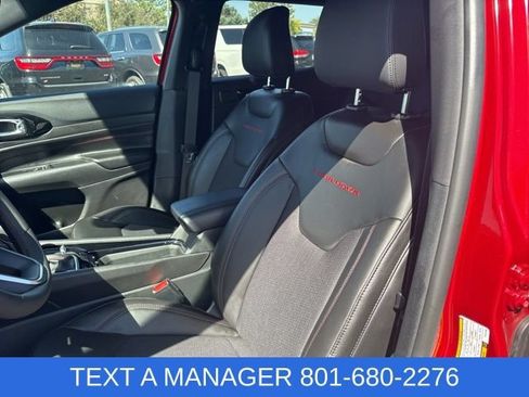 New 2026 Jeep Compass Trailhawk w/ Sun, Sound & Navigation Group AWD/4WD image 20
