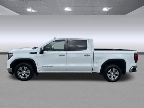 Used 2025 GMC Sierra 1500 SLT RWD image 6