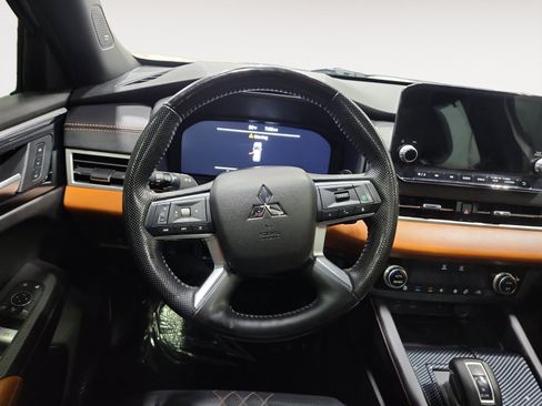 Used 2022 Mitsubishi Outlander SEL FWD image 12