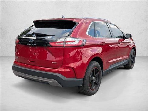 Used 2022 Ford Edge SEL w/ Convenience Package AWD/4WD image 6