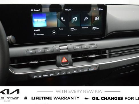 New 2026 Kia K4 FWD image 22