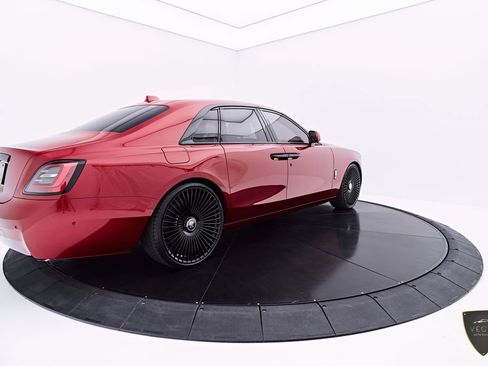Used 2024 Rolls-Royce Ghost AWD/4WD image 16