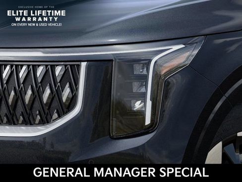 New 2026 Kia Carnival EX FWD image 11
