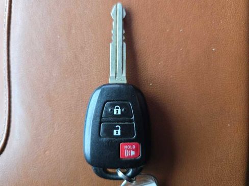 Used 2018 Toyota Tundra 1794 Edition image 22