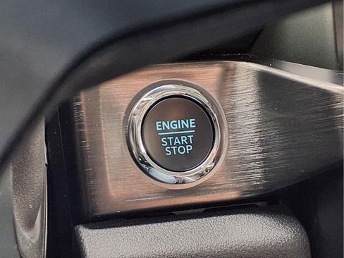 Used 2023 Ford F250 Lariat w/ Lariat Ultimate Package image 24