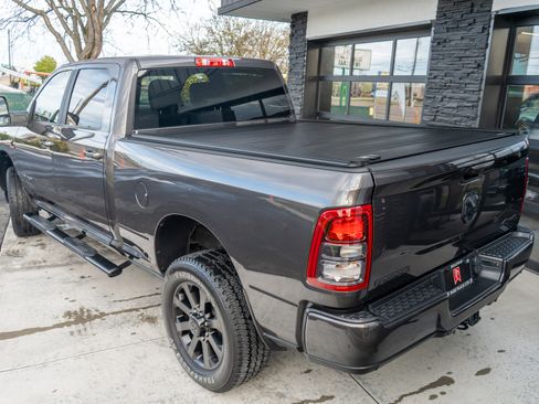 Used 2024 RAM 2500 Big Horn w/ Night Edition AWD/4WD image 7