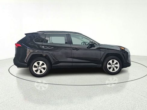 Used 2019 Toyota RAV4 LE w/ All Weather Liner Package AWD/4WD image 8
