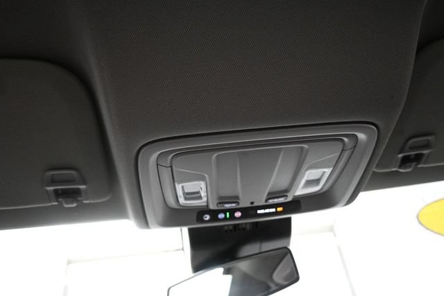 Used 2026 Chevrolet Silverado 2500 LT AWD/4WD image 12