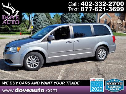 Used 2016 Dodge Grand Caravan SXT w/ Rear Park Assist Package