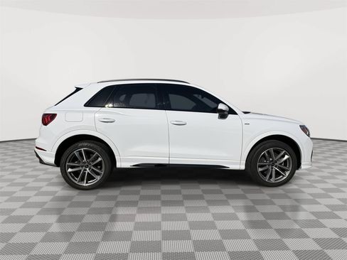 Used 2024 Audi Q3 2.0T Premium Plus AWD/4WD image 6