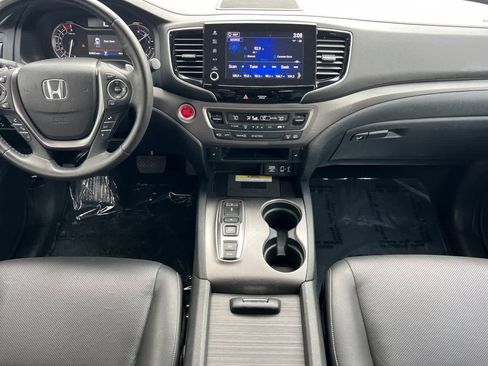 Used 2023 Honda Ridgeline RTL-E image 4