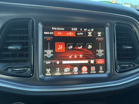 Used 2016 Dodge Challenger R/T Scat Pack RWD image 15
