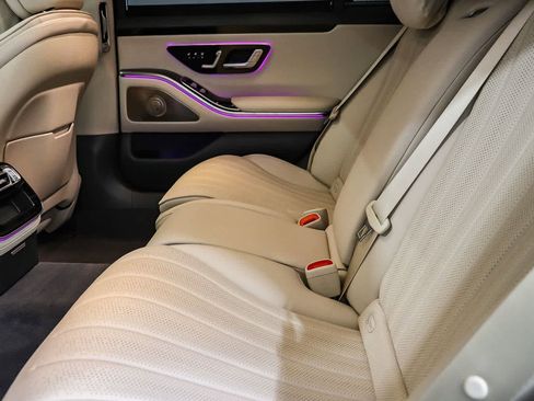 Used 2022 Mercedes-Benz S 500 4MATIC image 19
