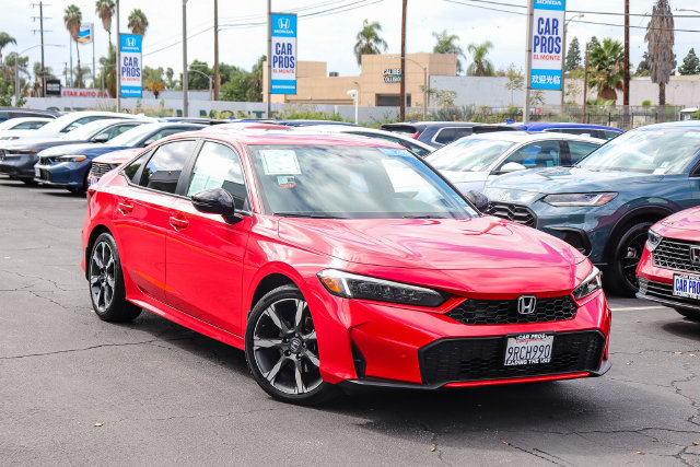 Used 2025 Honda Civic Sport image 1