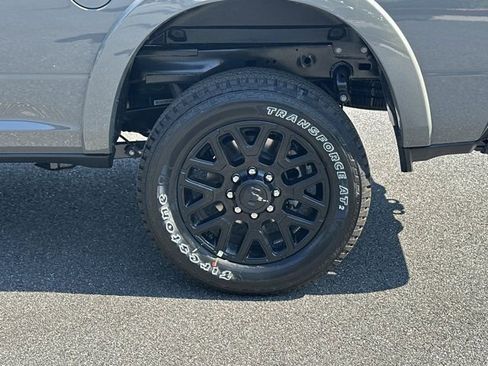 New 2026 RAM 2500 Limited AWD/4WD image 19