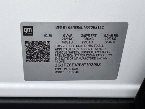 New 2027 Chevrolet Bolt RS FWD image 25