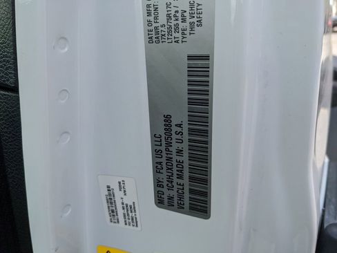 Used 2023 Jeep Wrangler Willys image 36