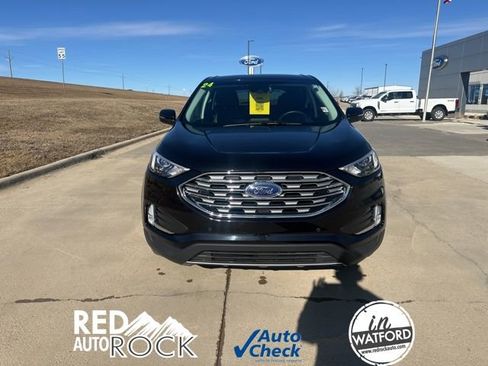 Used 2024 Ford Edge Titanium image 10